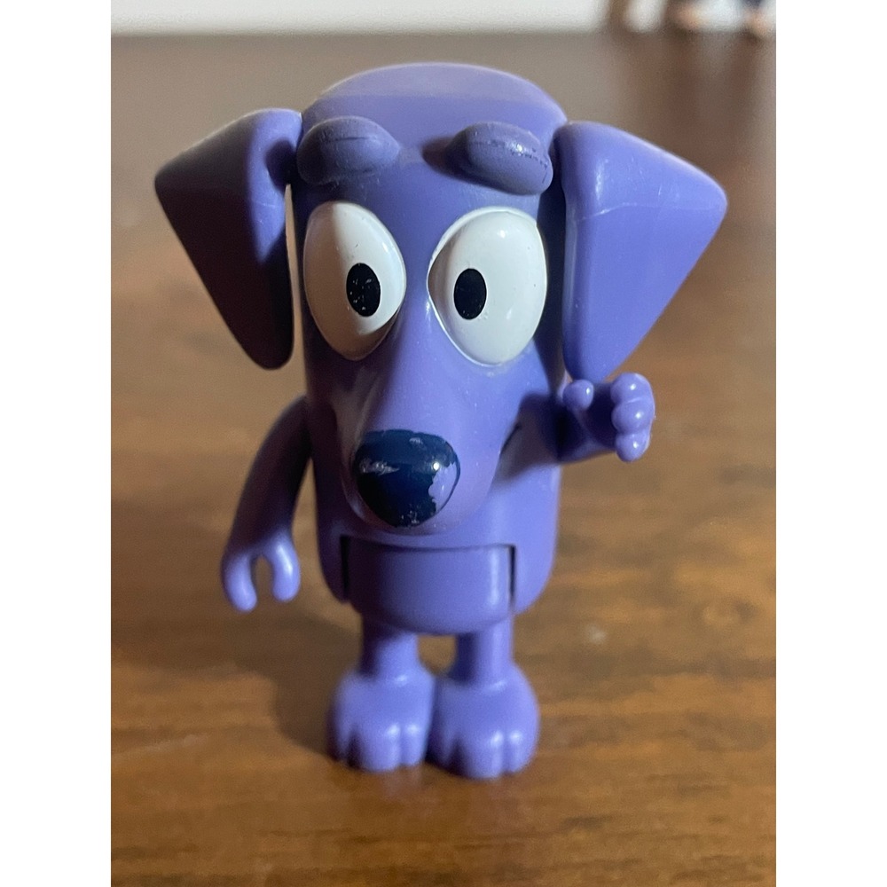 Bluey Bob Bilby Puppet Figure Purple Moose Toys Ludo Studio 2.25 inch Figure